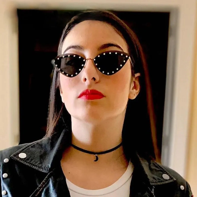 Cat Eye Sunglasses With Strass