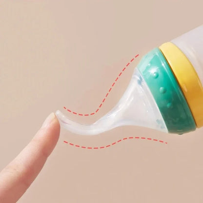 Silicone Baby Feeder Bottle – Squeeze Spoon for Feeding