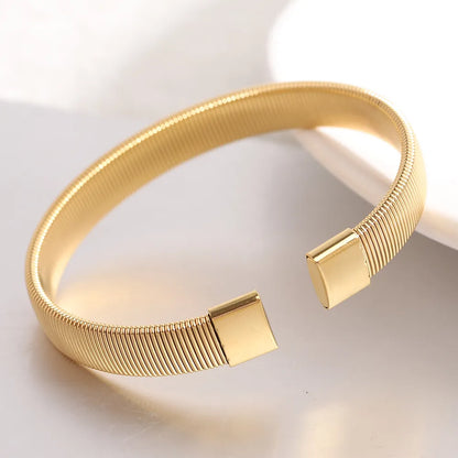 ElegantMesh: Contemporary C-Shaped Mesh Bangle in Stainless Steel