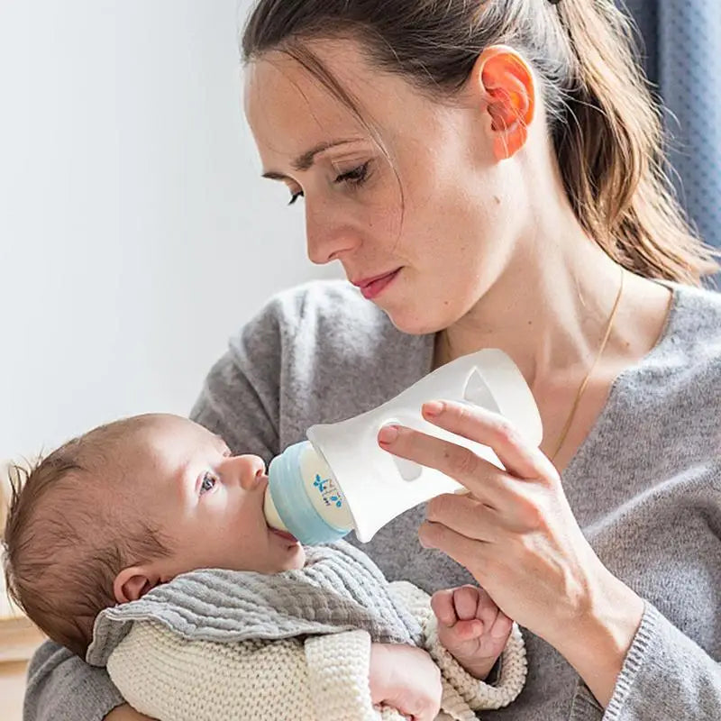 Silicone Baby Bottle Sleeve – Thermal & Drop Protection